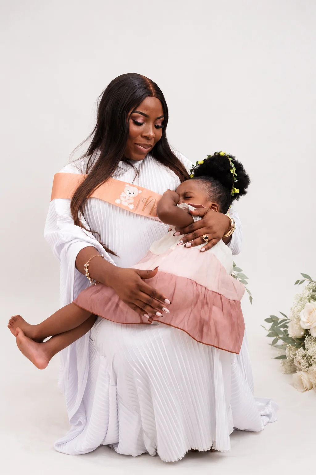 Mother and child family photography portrait in Basingstoke
